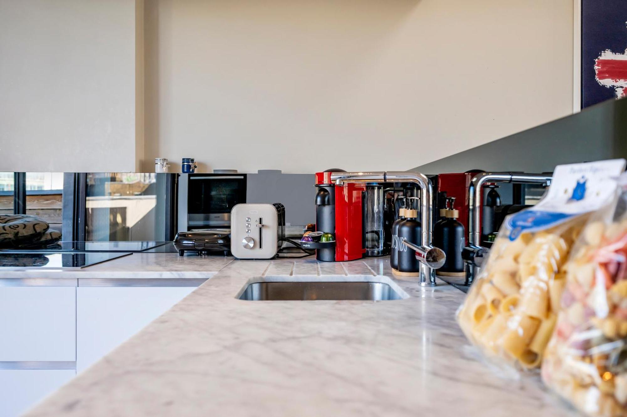 Arcore Premium Apartments Bloomsbury Лондон Экстерьер фото